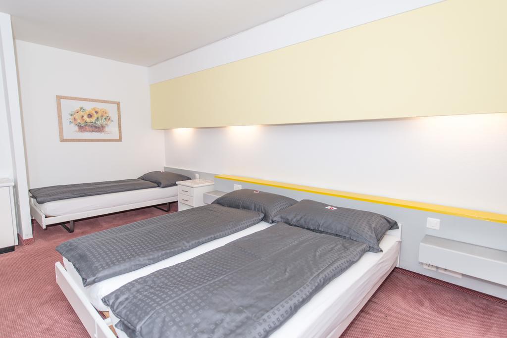 Hotel Rotes Haus Brugg  Pokój zdjęcie