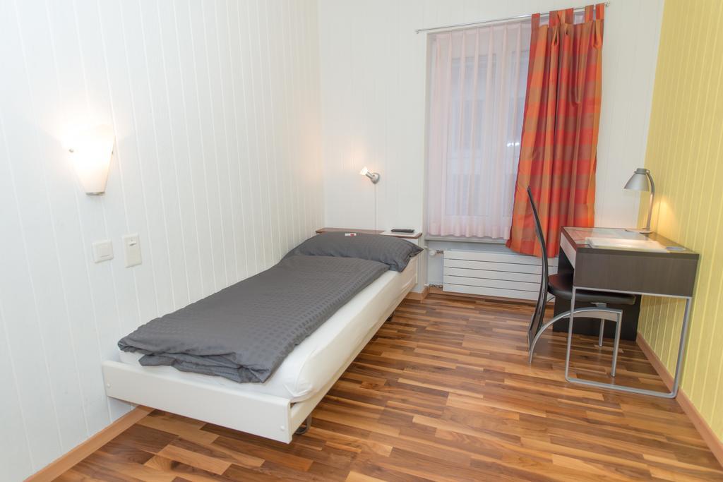 Hotel Rotes Haus Brugg  Pokój zdjęcie